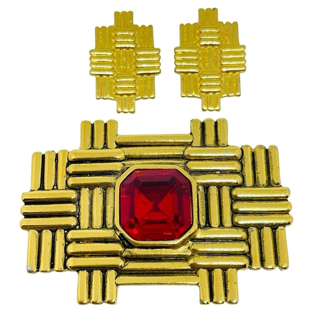 GINNIE JOHANSEN signed vintage gold tone red rhinestone designer brooch earrings